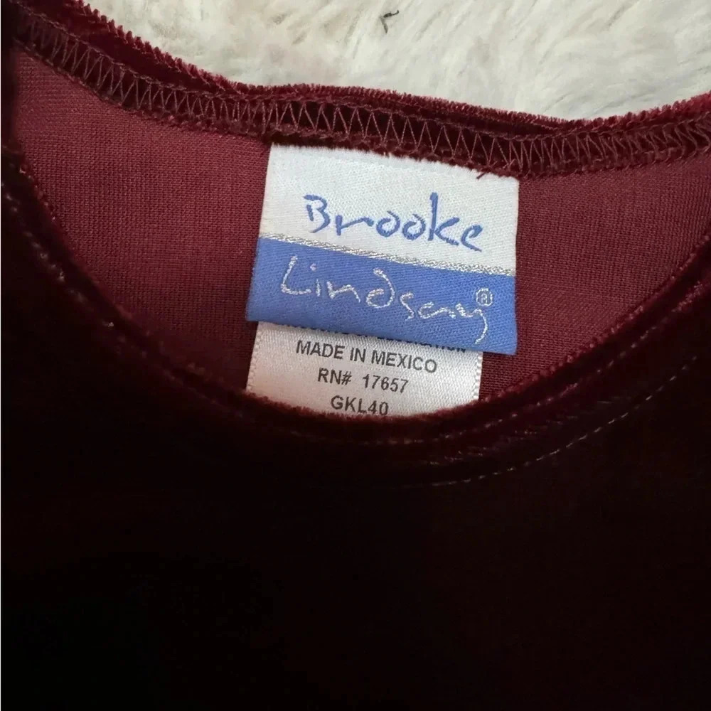 Brooke Lindsey toddler girl velvet top with floral skirt for 18 months - Picture 3 of 6